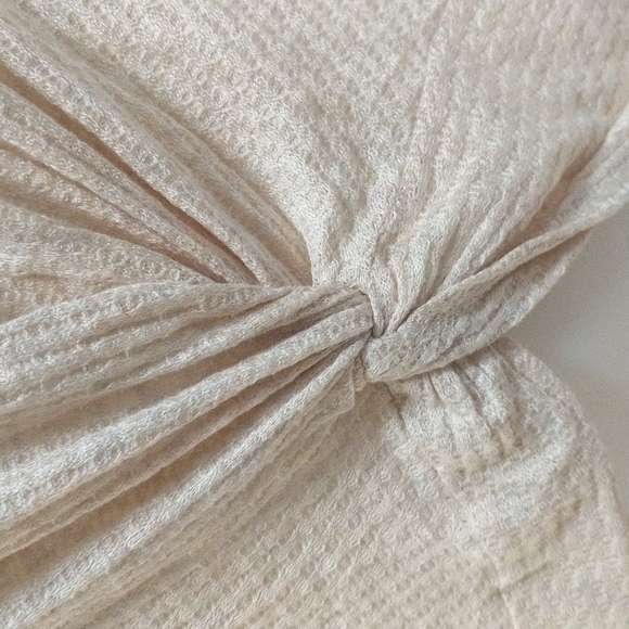 Free Kisses Women's Crop Knit Top Size Large - Picture 3 of 8